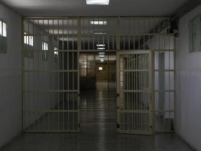 Απίστευτο: Θέλουν να βγάλουν έξω καταδίκ...