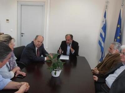 Πάτρα: Συνάντηση του Περιφερειάρχη με το...