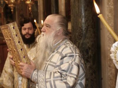 Νέο παραλήρημα Αμβρόσιου: «Φτύστε τους π...