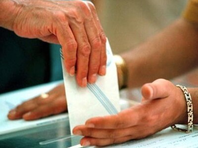 Τέθηκε σε ισχύ ο νόμος για τις εκλογικές δαπάνες 