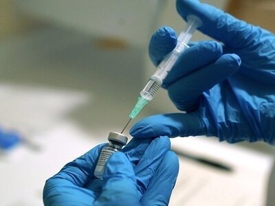 Γκάγκα: Πιθανότατα 4η δόση εμβολίου το φθινόπωρο