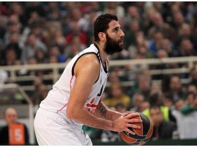 Μπουρούσης: "Πάει μπροστά το ελληνι...