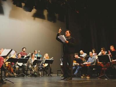 Μία μουσική παράσταση - αφιέρωμα στην Ορ...