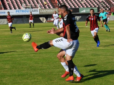 Εισιτήρια διαρκείας στα εκδοτήρια στην α...