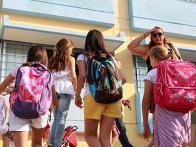 Ξεκινούν οι εγγραφές σε δημοτικά και νηπιαγωγεία
