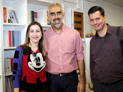 Άλλαξε γειτονιά το βιβλιοπωλείο «Το δόντ...