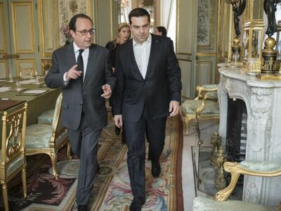 Ο Φρανσουά Ολάντ ανοίγει τα χαρτιά του κ...