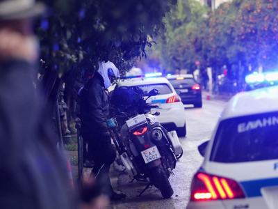 Χαϊδάρι: 50χρονος σκότωσε τη μητέρα του ...