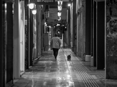 Κορωνοϊός: «Να δώσουμε περισσότερο χώρο ...