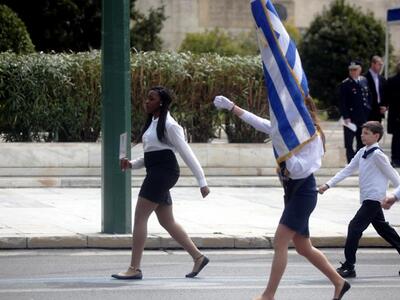 Διαψεύδει το υπουργείο Παιδείας τα δημοσ...