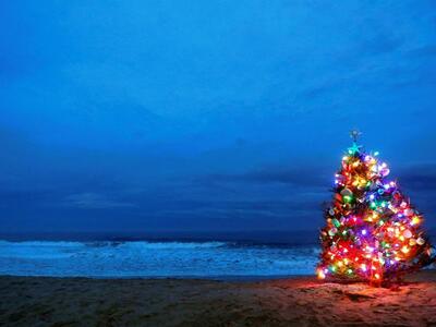 Ο Άγιος Βασίλης πάνω από την Ακρόπολη! Δ...