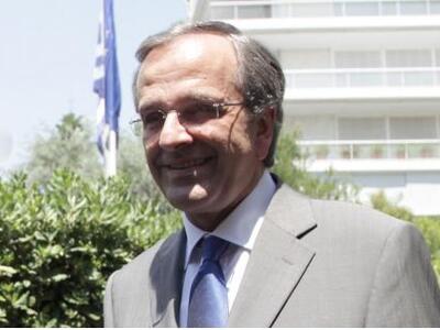 Στο κρεβάτι με ισχιαλγία ο Αντώνης Σαμαράς