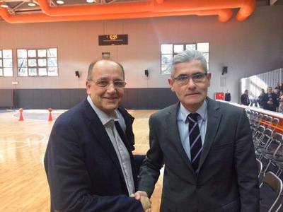 O Άγγελος Τσιγκρής συγχαίρει τον Προμηθέ...