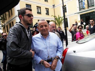 "Θα κάνουμε έρανο για τον Κουρή"