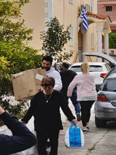Πάτρα: Βοήθεια από την Παραλία Προαστίου στην Ουκρανία Πάτρα: Βοήθεια από την Παραλία Προαστίου στην Ουκρανία