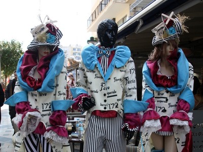 Ένα τεράστιο καρναβαλικό στέκι η Ρήγα Φε...