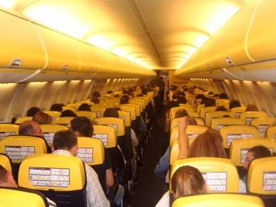 Κόντρα Ryanair - ΓΣΕΕ για τις προσλήψεις