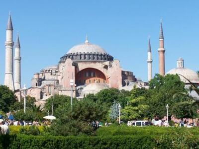 Εκδήλωση για την Αγιά Σοφιά στην Διακίδε...