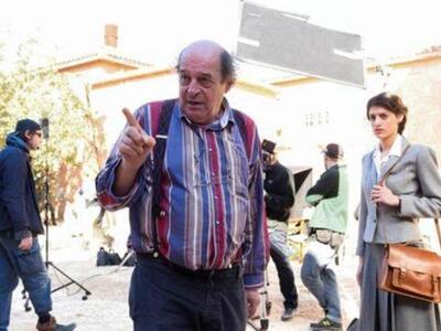 Ο Μανούσος Μανουσάκης (η φωτ. είναι από ...