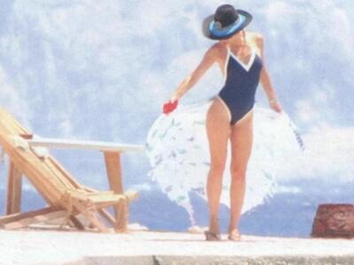 Η Ελένη Μενεγάκη με τον Μάκη Παντζόπουλο...