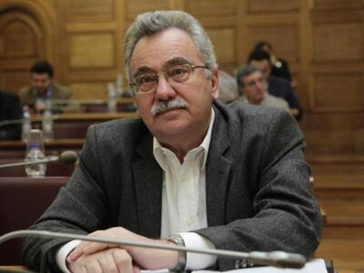 Σπαρτινός: "O Τσούκαλης δεν δικαιού...
