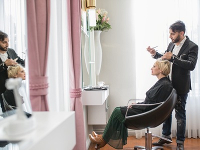 Ο Χρήστος Φόντας μας ξεναγεί σε ένα Beau...