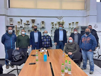 Επίσκεψη του Άγγελου Παπανικολάου στα γρ...