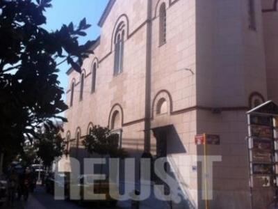 Θλίψη και οργή αυτή την ώρα στην κηδεία ...