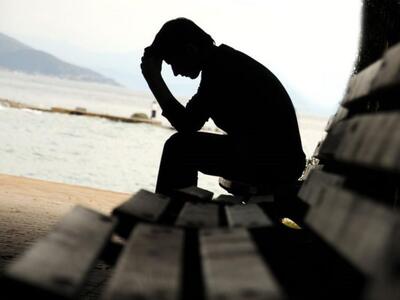 Σε κάθε μια αυτοκτονία αντιστοιχούν 25 α...