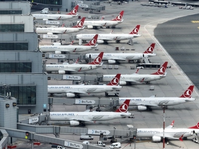 Ακυρώθηκαν τρεις πτήσεις Κωνσταντινούπολ...