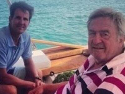 Οι διακοπές του τέως βασιλιά μετά το πρό...