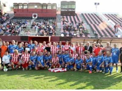 "Έλαμψαν" οι παλαίμαχοι του Ολ...