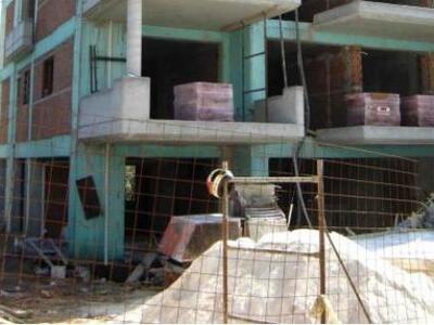 Δυτική Ελλάδα: Κι όμως, κάποιοι χτίζουν....