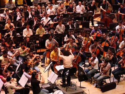 "Το  Σύστημα" του  Paul Smaczn...