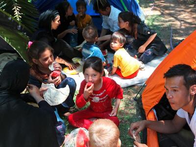 Ιατρική βοήθεια σε παιδιά προσφύγων μέσω...