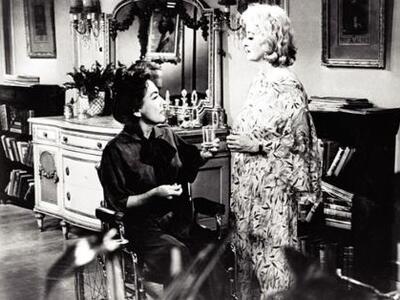 Η Κινηματογραφική Λέσχη Πάτρας προβάλει ...