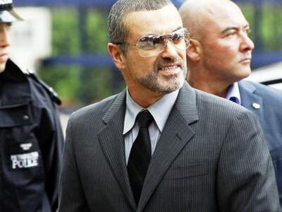 Τραυματίστηκε σε τροχαίο ο Τζορτζ Μάικλ