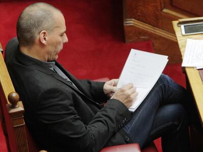 Βαρουφάκης: Δεν υπάρχει συμφωνία για πρω...