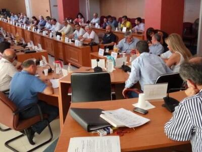 Δυτική Ελλάδα: Οι  μαθητές κάθονται στα ...