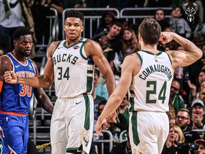 Το συμβολικό δώρο των συμπαικτών του στο...