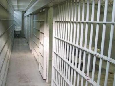 «Ταρίφα» 3.500 ευρώ για ένα κινητό πίσω ...