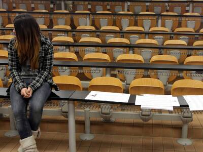 Τελευταία ευκαιρία για πτυχίο σε 35.000 ...