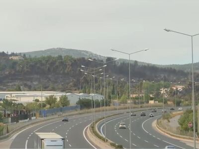 Αθηνών - Κορίνθου: Ανατράπηκε βυτιοφόρο ...