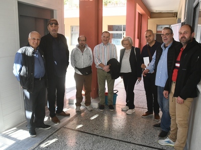 Πάτρα: Παραδόθηκε σε λειτουργία το ασανσ...