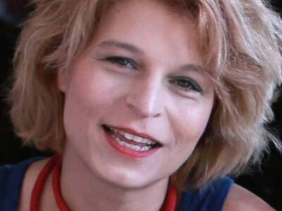 Η Μιχαέλα Αντωνίου παρουσιάζει το πρώτο ...