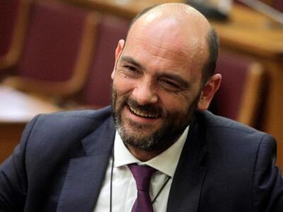 Ι. Φωτήλας: «Αναδιανομή φτώχειας - αντί ...