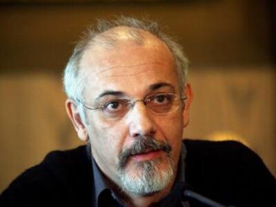 Πρεμιέρα σήμερα για Κιμούλη, Μαρκουλάκη