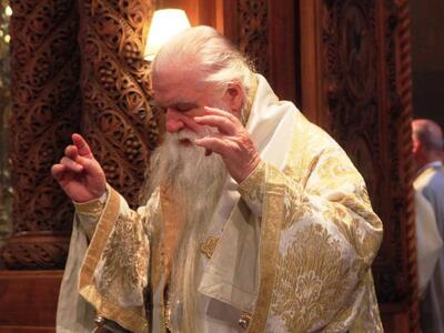 Αμβρόσιος: Φέτος είναι η προτελευταία χρ...