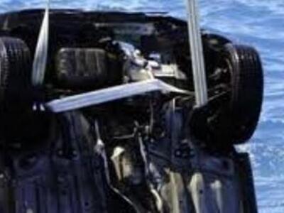 Πάτρα: Ι.Χ. "βούτηξε" ατη θάλα...