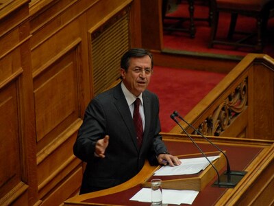 Ν. Νικολόπουλος: "Πρόωρη  εγκατάλει...
